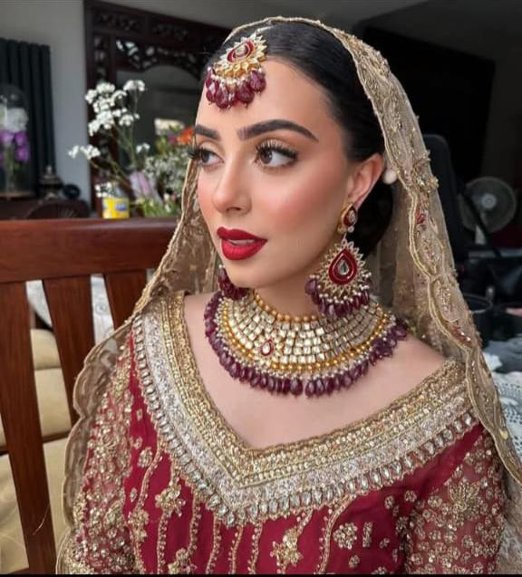 Bridal kundan set