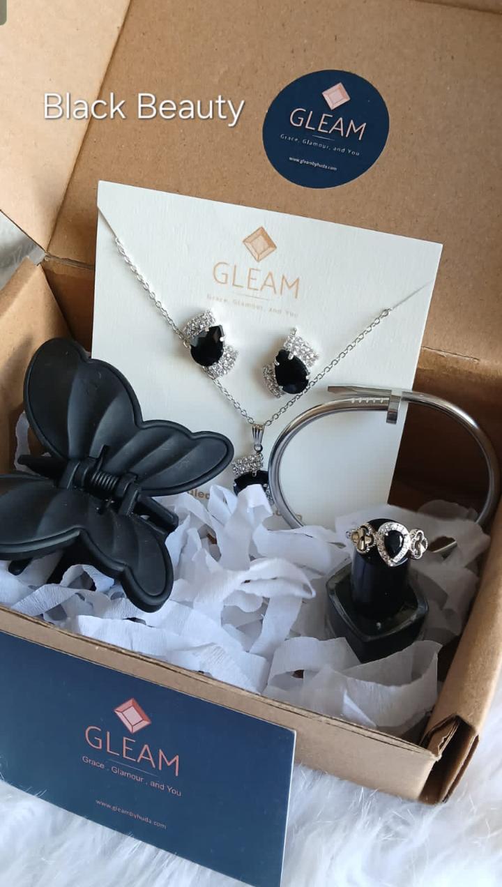 Gleam x ZartajK: The Signature Jumbo Deal.