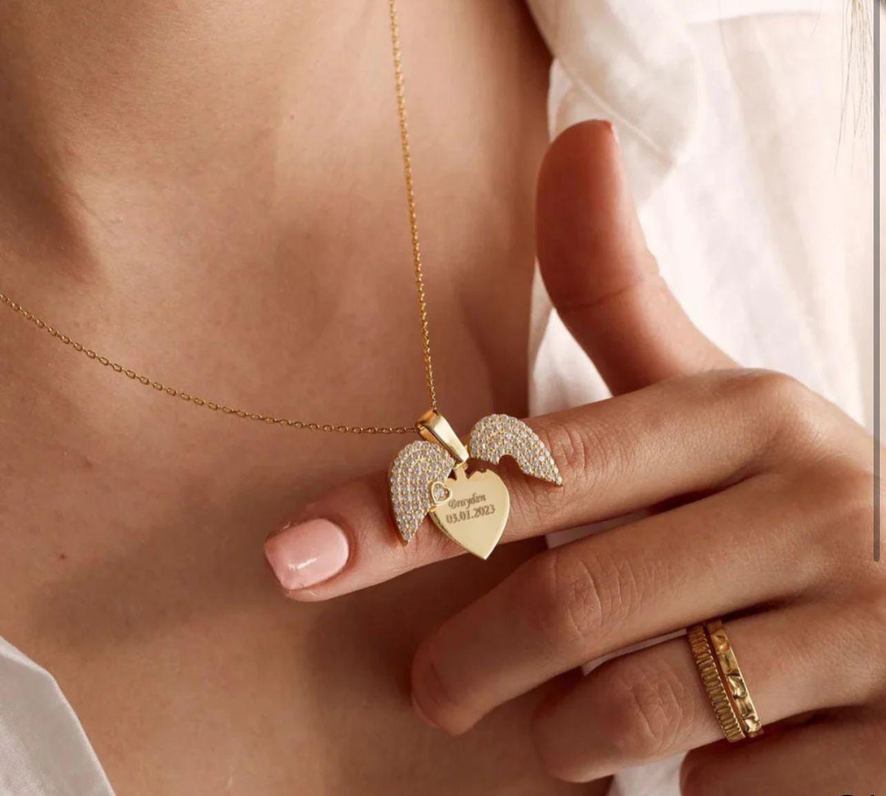 heart pandent : heart locket necklace, gold pendant for women, personalised jewellery, crystal heart pendant, romantic gift
