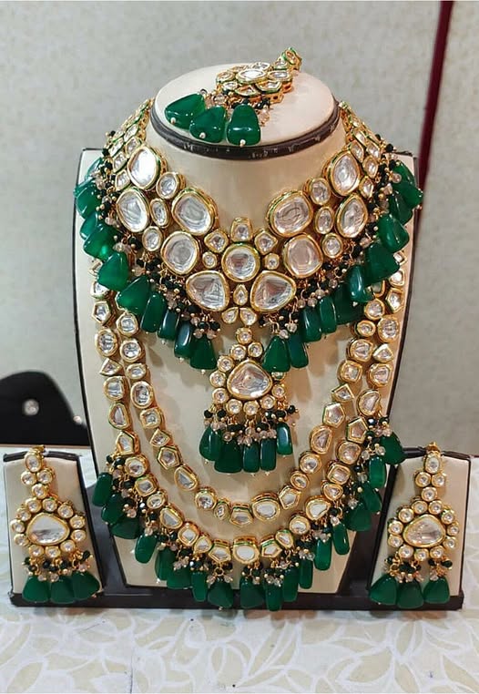 “Thappa Polki Kundan Bridal Haar Set”