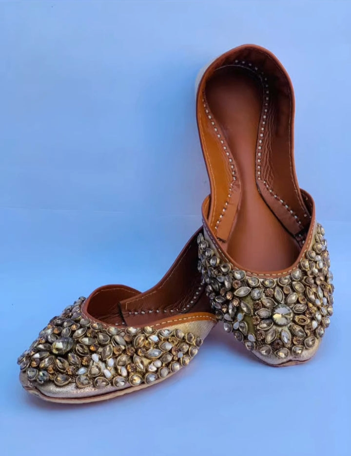 Premium Bridal Kundan Khussa - Gold Embellished Footwear